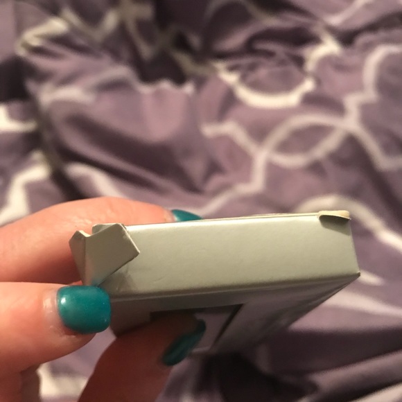 Lashes - Picture 2 of 8